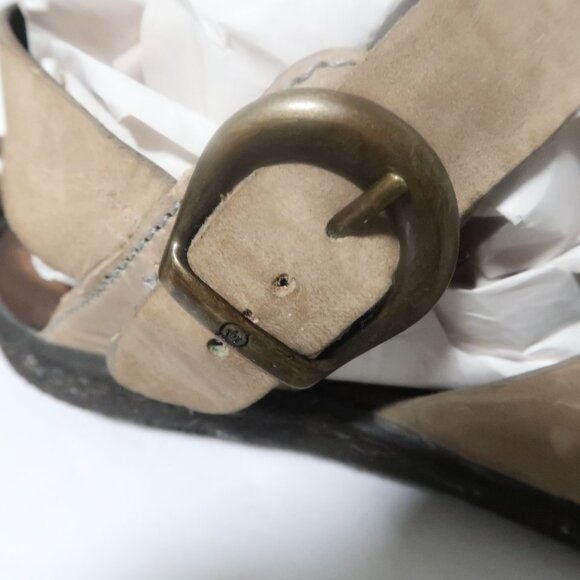 Born Women Taupe Leather Minimalist Flat  Sandals Sz 9 Fishermen Buckle shoes - Picture 10 of 14